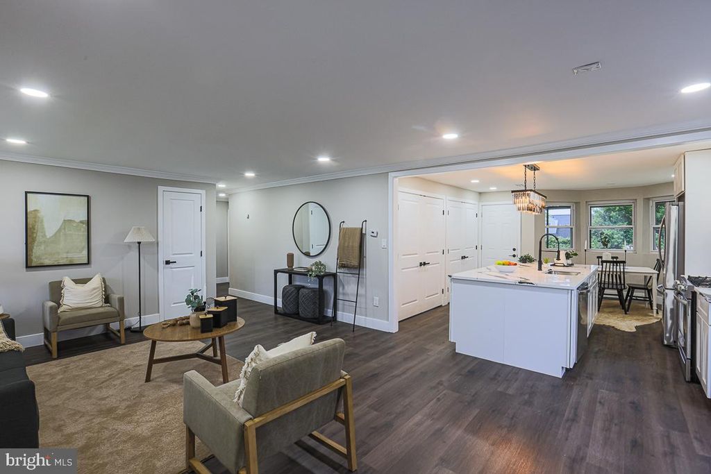 property-img