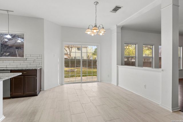 6226 Stable Creek Dr, San Antonio, TX 78249