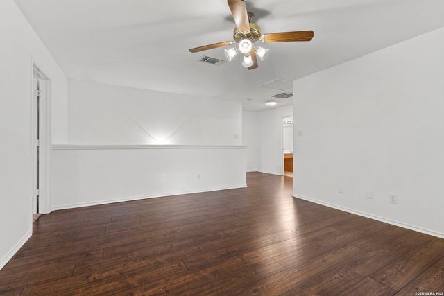 6226 Stable Creek Dr, San Antonio, TX 78249