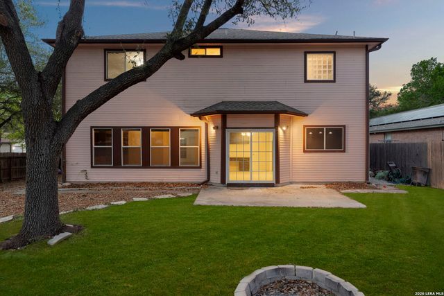 6226 Stable Creek Dr, San Antonio, TX 78249