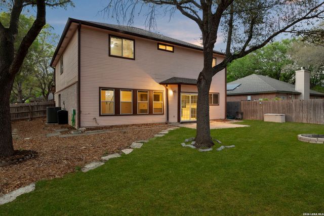 6226 Stable Creek Dr, San Antonio, TX 78249