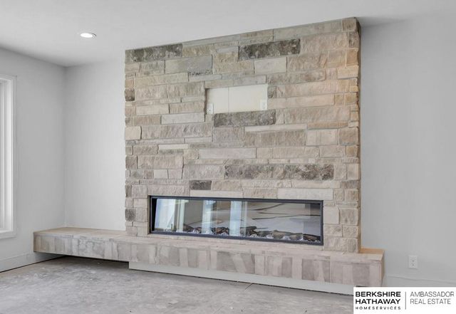 12357 Schirra Street, Papillion, NE 68046