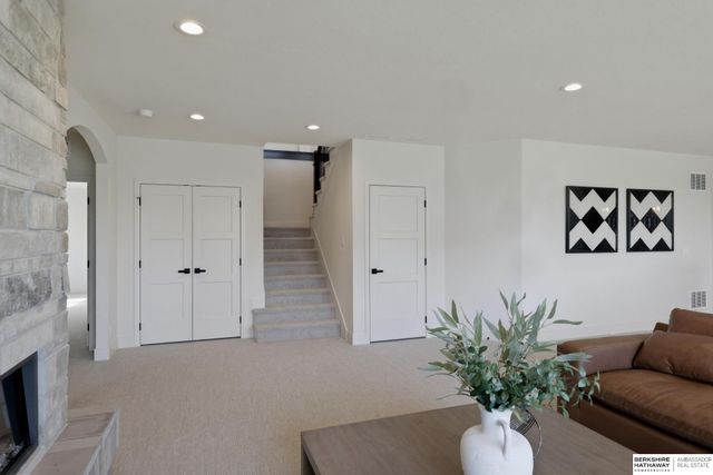12357 Schirra Street, Papillion, NE 68046
