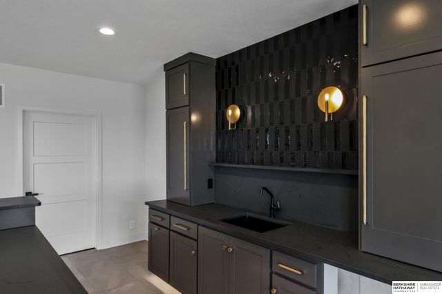 12357 Schirra Street, Papillion, NE 68046