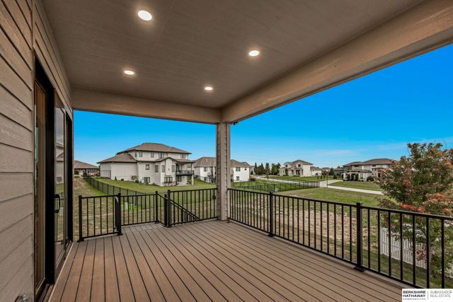 12357 Schirra Street, Papillion, NE 68046