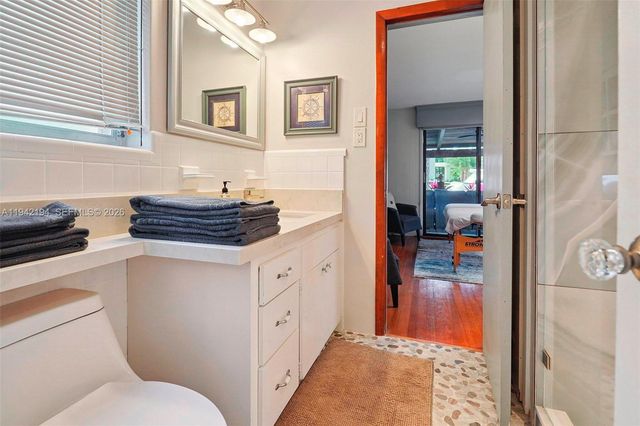 335 Coral Way, Fort Lauderdale, FL 33301