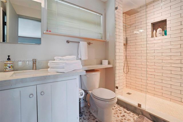 335 Coral Way, Fort Lauderdale, FL 33301