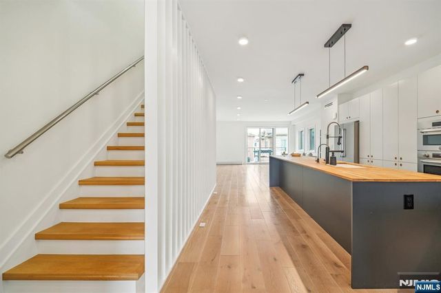 66B Henry Avenue, Palisades Park, NJ 07650