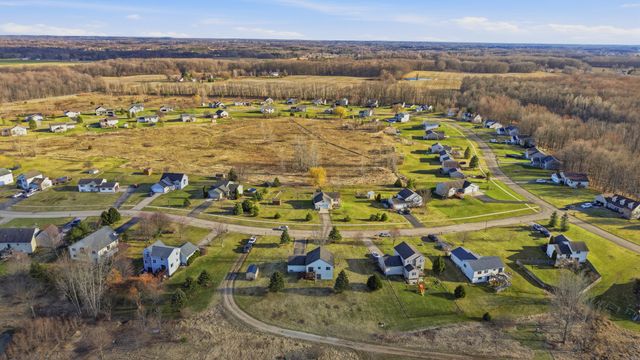 2171 Avalon View Drive, Cedar Springs, MI 49319