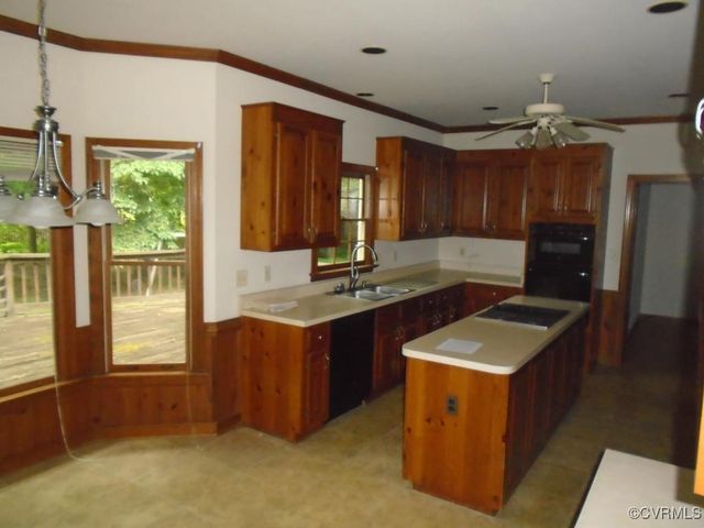 2504 Stemwell Blvd, North Chesterfield, VA 23236