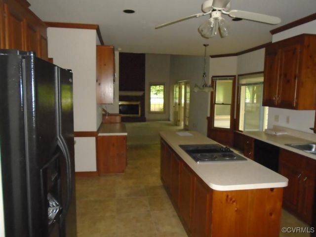 2504 Stemwell Blvd, North Chesterfield, VA 23236