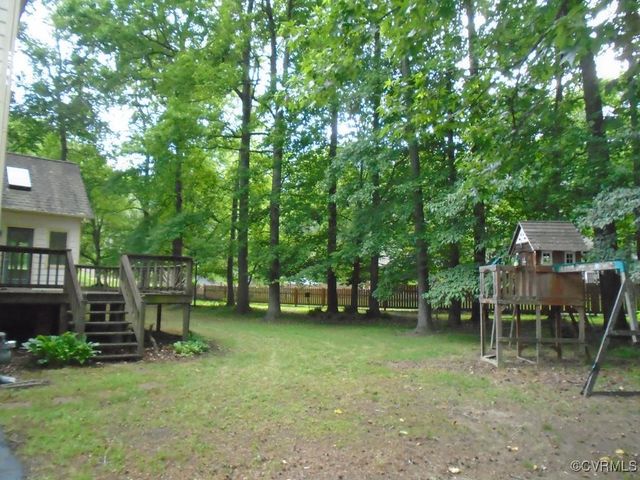 2504 Stemwell Blvd, North Chesterfield, VA 23236