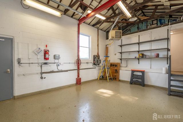 33 Bordentown Turnpike, Jamesburg, NJ 08831