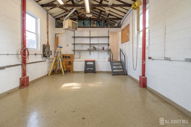 33 Bordentown Turnpike, Jamesburg, NJ 08831