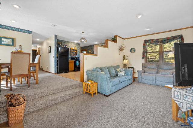 4941 SHERIDAN LAKE RD, Rapid City, SD 57702