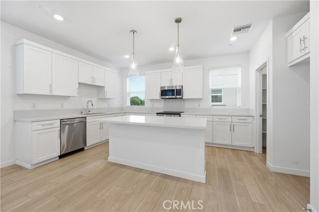 9335 Via Azul, Pico Rivera, CA 90660