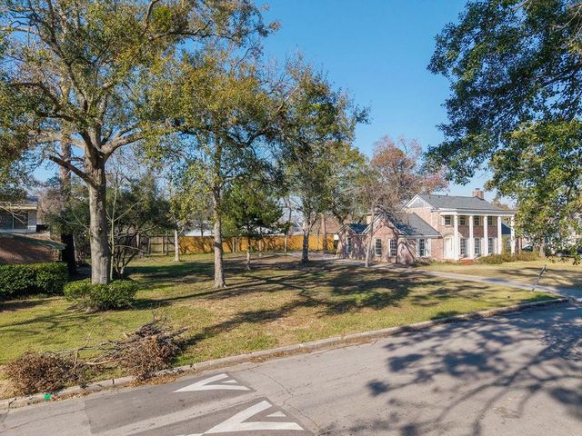 4133 Fernwood Dr, Houston, TX 77021