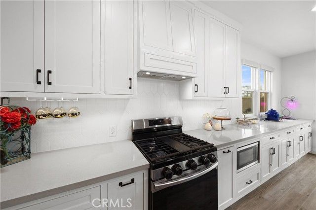 2010 Brentwood Pl., Claremont, CA 91711