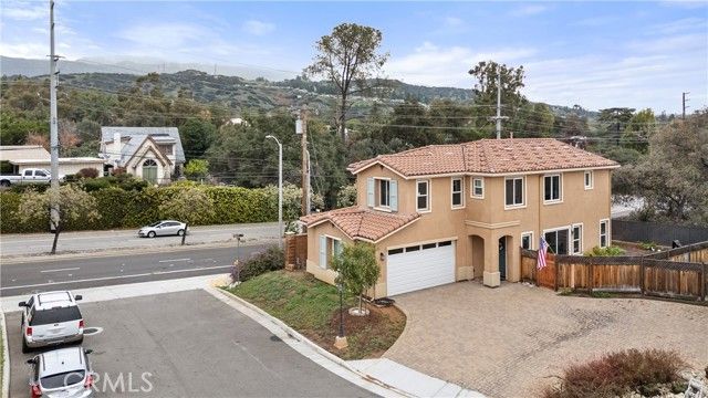 2010 Brentwood Pl., Claremont, CA 91711
