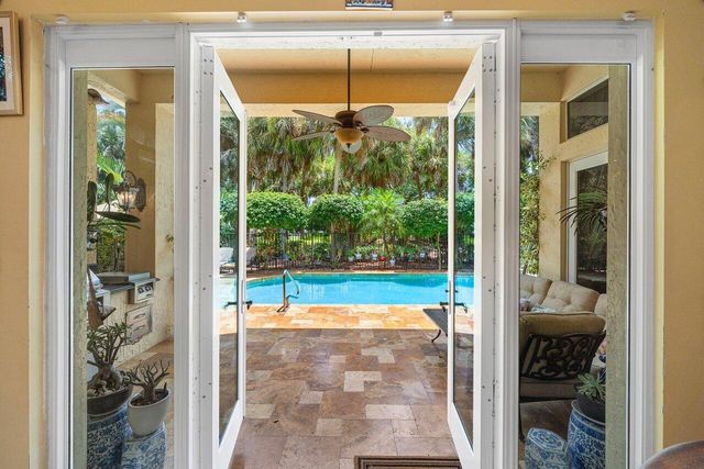 15968 Double Eagle Trail, Delray Beach, FL 33446