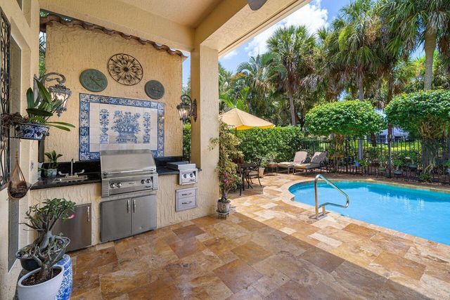 15968 Double Eagle Trail, Delray Beach, FL 33446