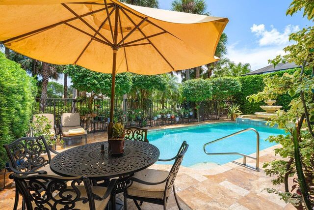 15968 Double Eagle Trail, Delray Beach, FL 33446