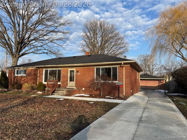 6326 Lathers Street, Garden City, MI 48135