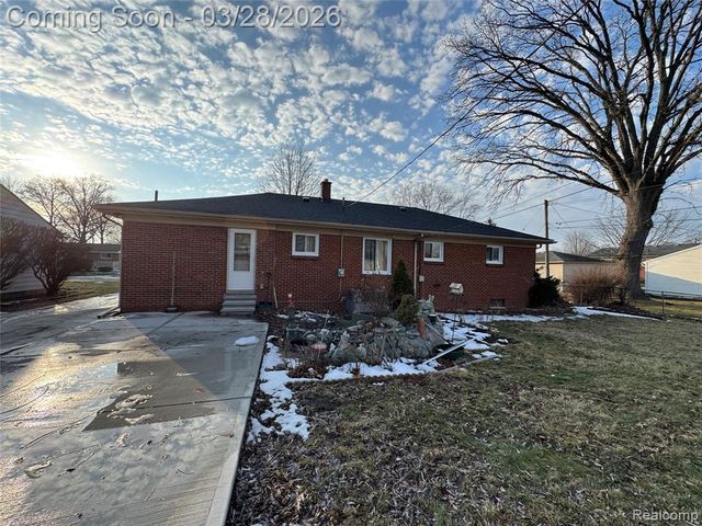 6326 Lathers Street, Garden City, MI 48135