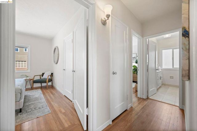 1711 Santa Clara St, Richmond, CA 94804