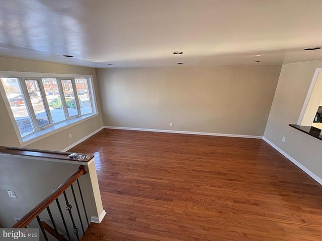 3251 MORNING GLORY RD, Philadelphia, PA 19154