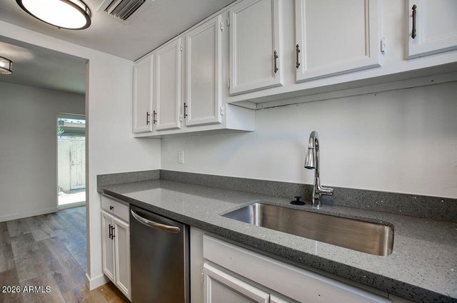 8502 N CENTRAL Avenue 8, Phoenix, AZ 85020