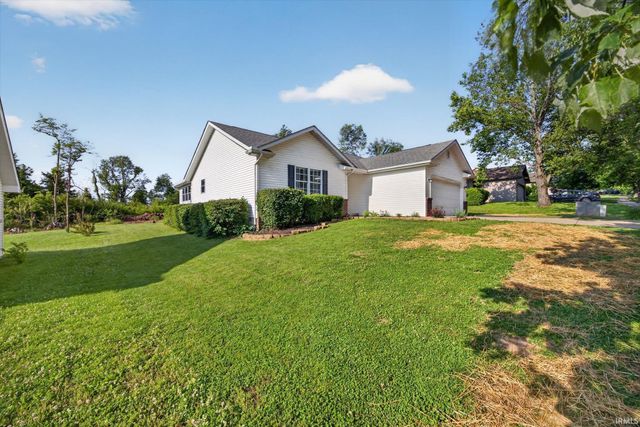 412 E Cardinal Glen Drive, Bloomington, IN 47401