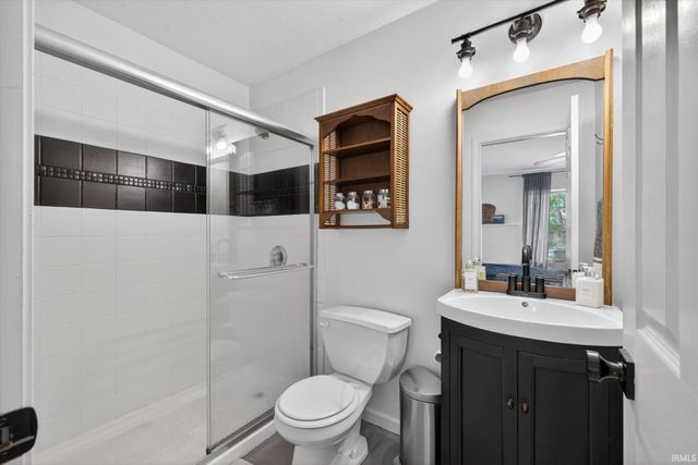 412 E Cardinal Glen Drive, Bloomington, IN 47401