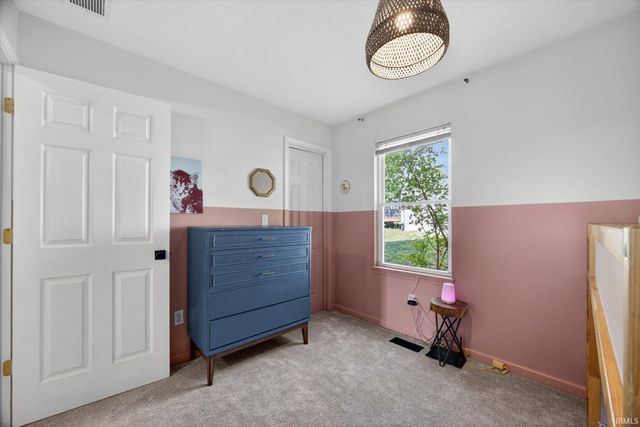 412 E Cardinal Glen Drive, Bloomington, IN 47401