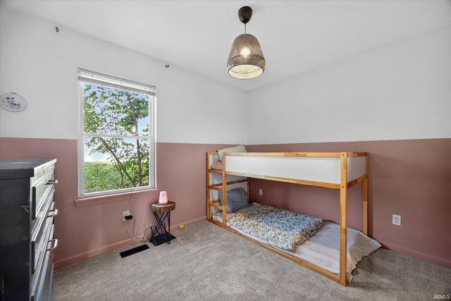 412 E Cardinal Glen Drive, Bloomington, IN 47401