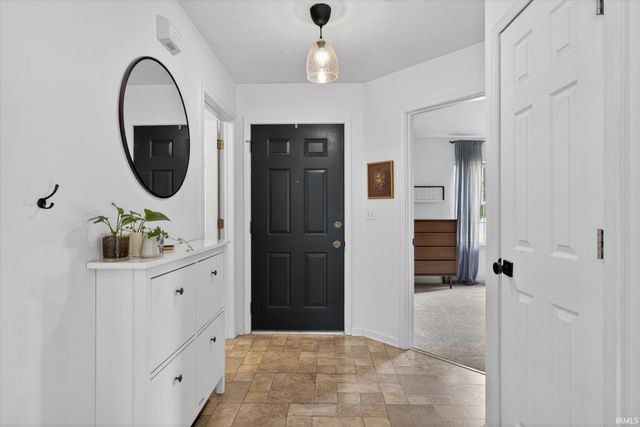 412 E Cardinal Glen Drive, Bloomington, IN 47401