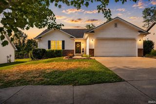 412 E Cardinal Glen Drive, Bloomington, IN 47401