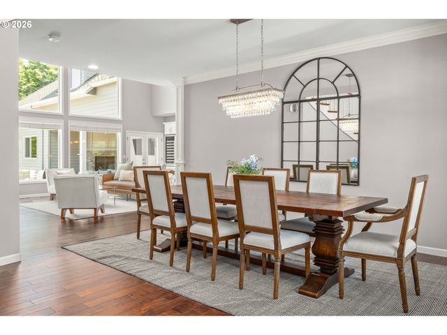 3217 BOARDWALK Ave, Eugene, OR 97401