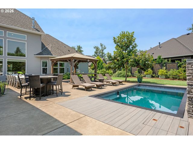 3217 BOARDWALK Ave, Eugene, OR 97401