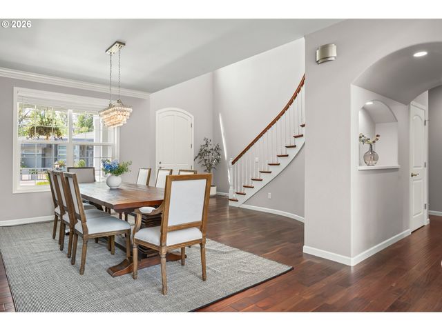 3217 BOARDWALK Ave, Eugene, OR 97401