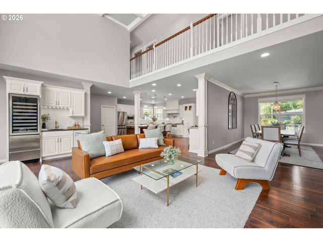 3217 BOARDWALK Ave, Eugene, OR 97401