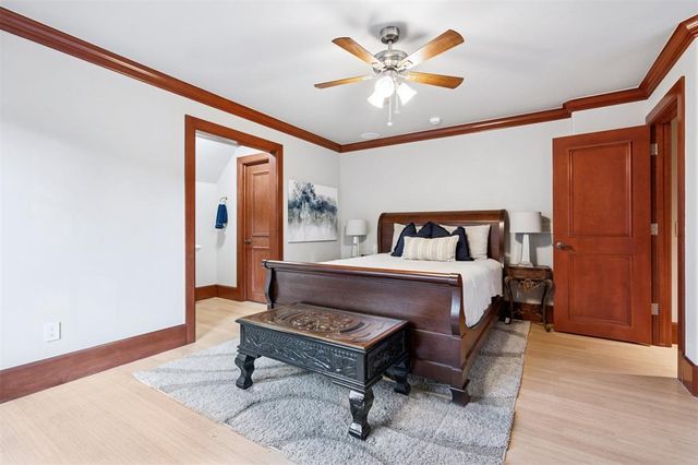 1916 Mulholland Drive, Edmond, OK 73012