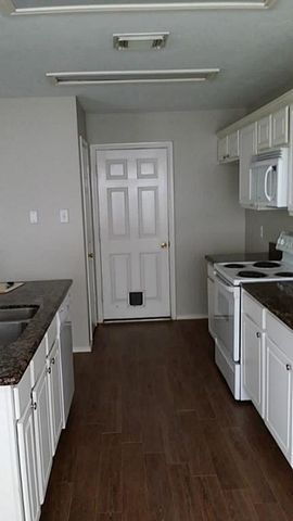 46 Wineberry Place, The Woodlands, TX 77382