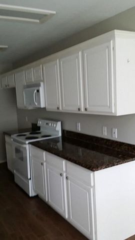 46 Wineberry Place, The Woodlands, TX 77382