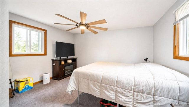 13458 Poplar Street, Southgate, MI 48195