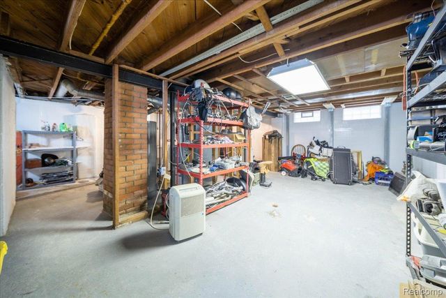 13458 Poplar Street, Southgate, MI 48195