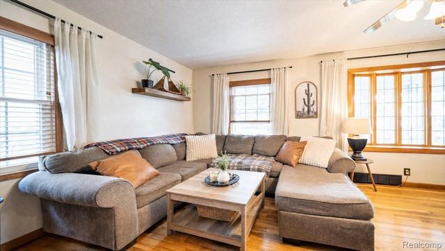 13458 Poplar Street, Southgate, MI 48195