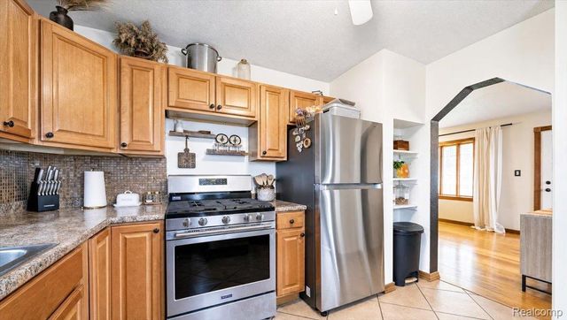 13458 Poplar Street, Southgate, MI 48195