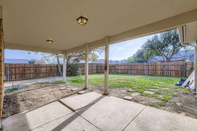 5721 Trego Street, The Colony, TX 75056