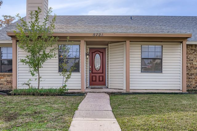 5721 Trego Street, The Colony, TX 75056